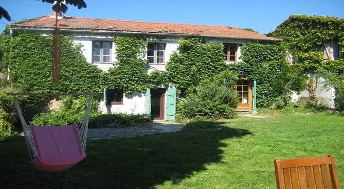 French Farmhouse For Sale   Promo Clip Image002 